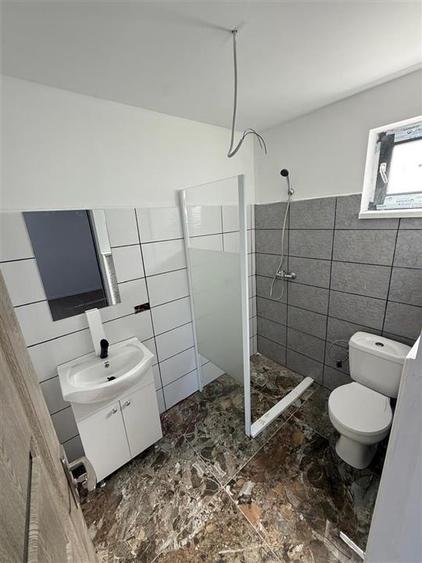 TOMESTI CASA 4 Camere 2 Bai Beci  INCALZIRE IN PARDOSEALA 0 Comision - 1