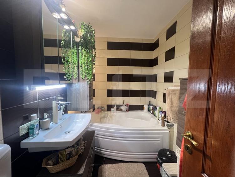 Apartament cu 3 camere decomandat, mobilat în Unirii