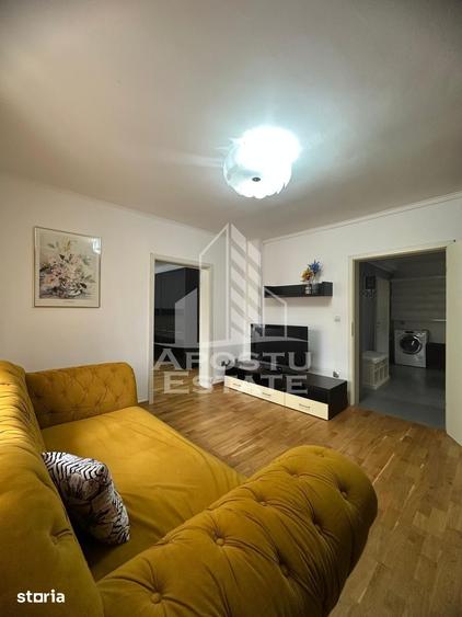 Casă cu 4 camere cu Teren 240 Mp în Lipovei