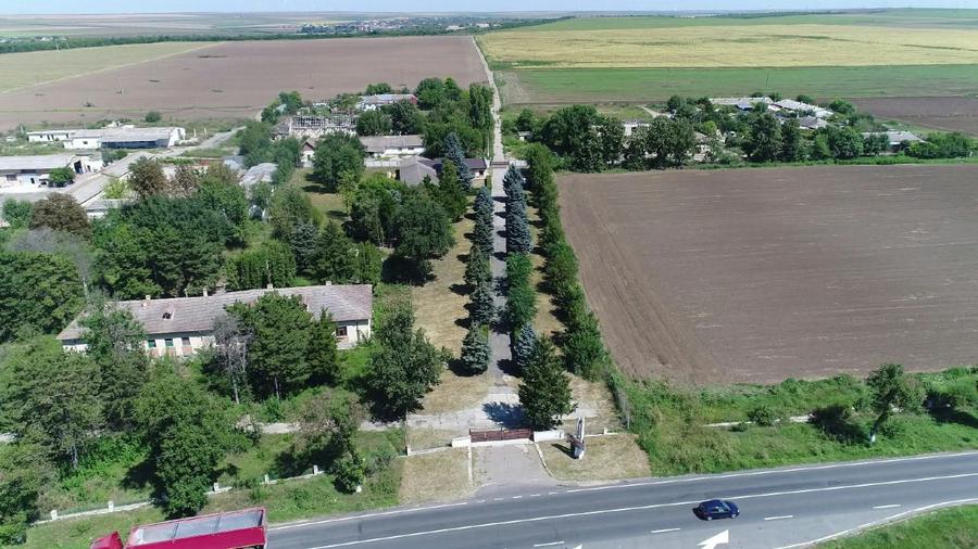 Teren Construcții intravilan de 7350 mp, în Exterior Nord