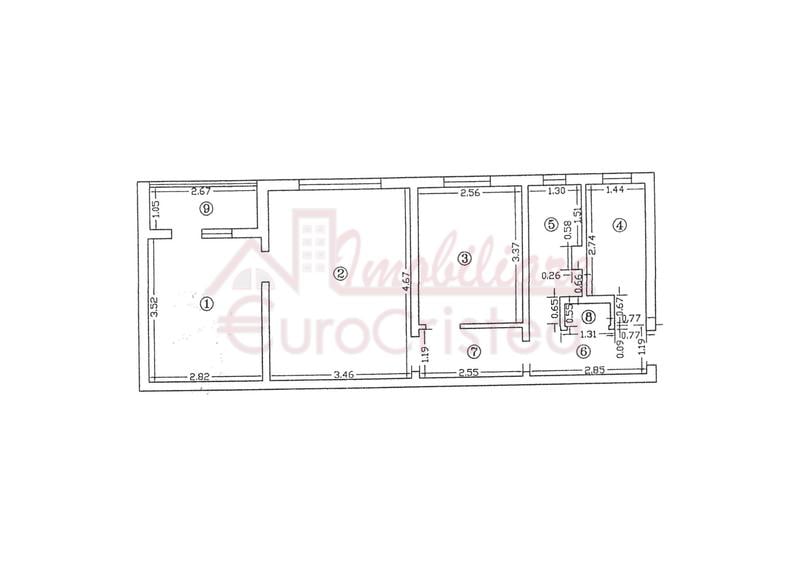 Apartament cu 3 camere semidecomandat, mobilat în Central
