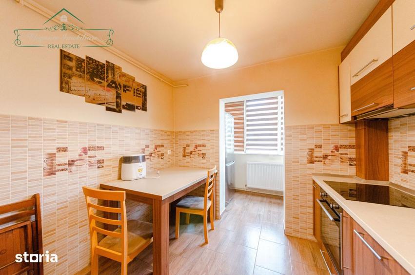 Apartament cu 3 camere decomandat, mobilat în Alfa