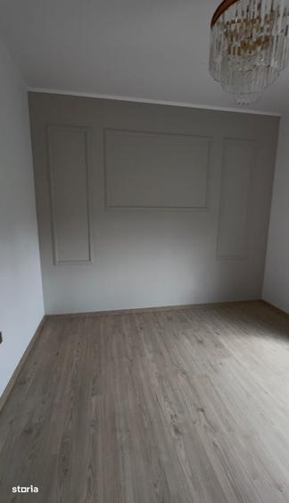 Casă cu 4 camere în Moșnița Veche