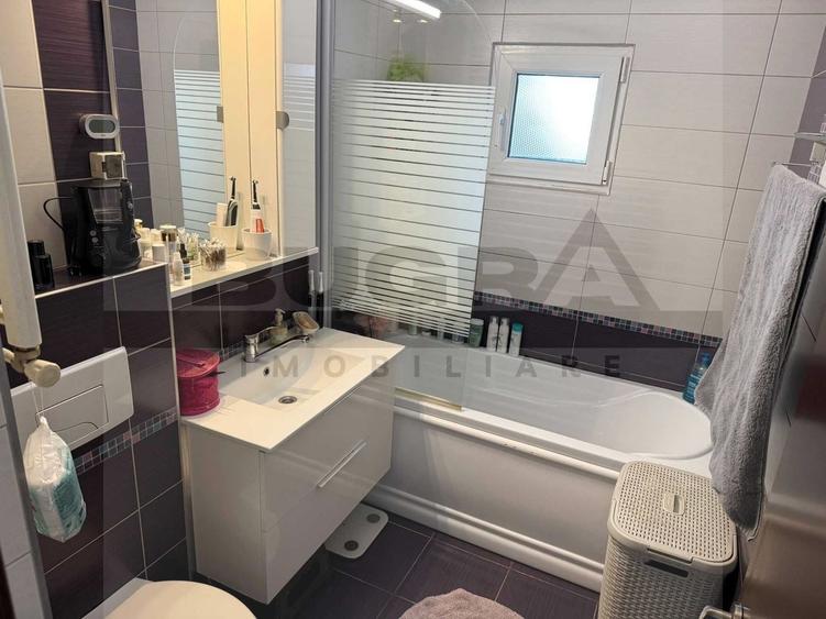Apartament cu 3 camere decomandat în Mărăști