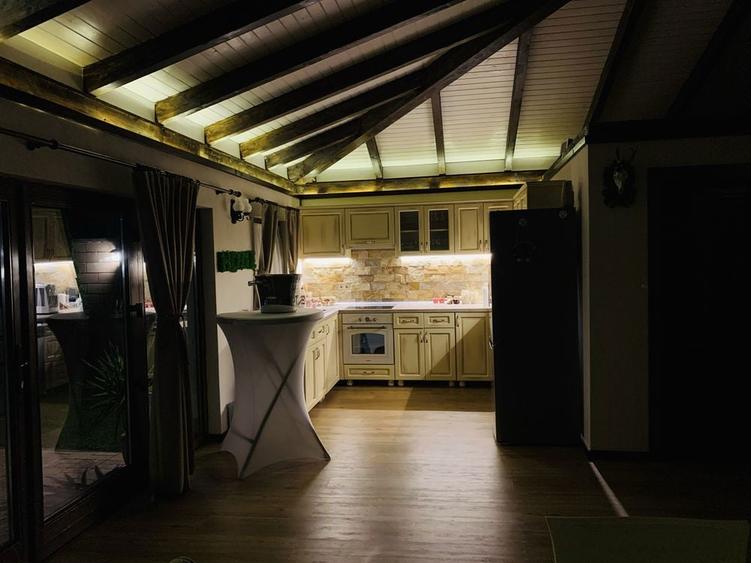 Casă cu 2 camere cu Teren 350 Mp în Central