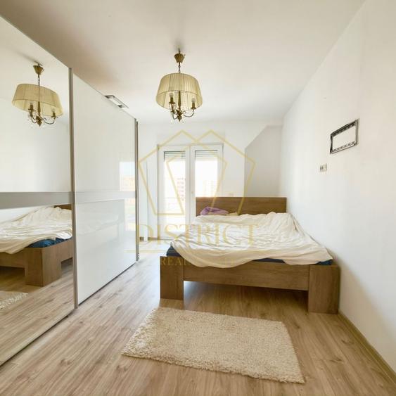 Apartament cu 3 camere decomandat, mobilat în Torontalului