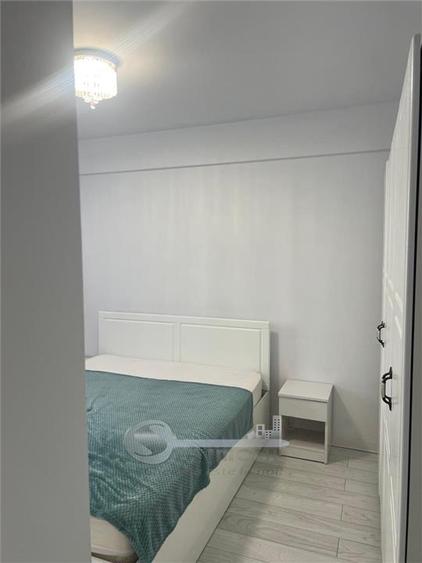 Apartament cu 2 camere semidecomandat, mobilat în Cug — fotografia 3
