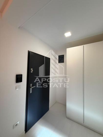 Apartament cu 2 camere nedecomandat, mobilat în Dumbrăvița