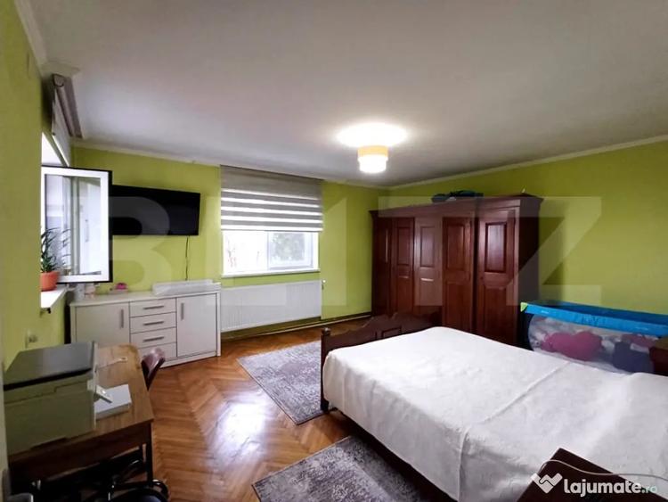 Casă cu 4 camere cu Teren 270 Mp în Central