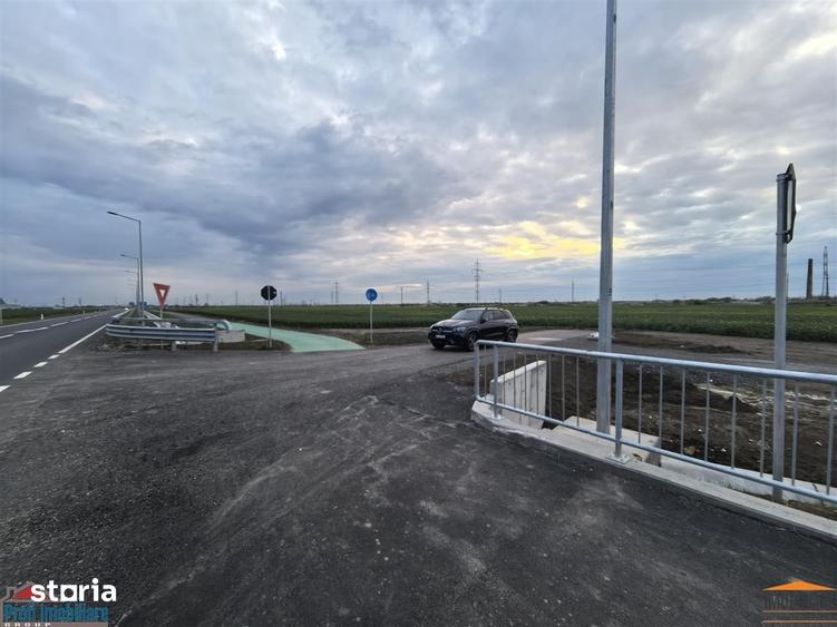 Teren de 8093 mp, în Sânnicolau Mic