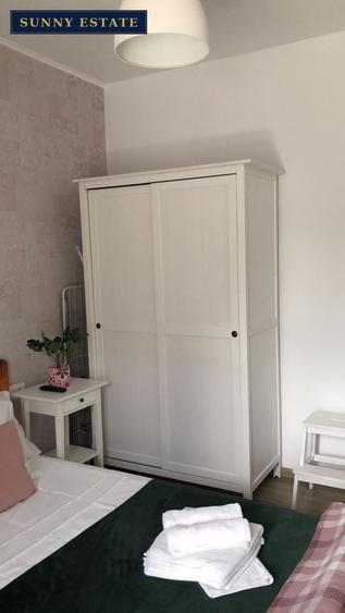 Apartament cu 2 camere semidecomandat, mobilat în Central