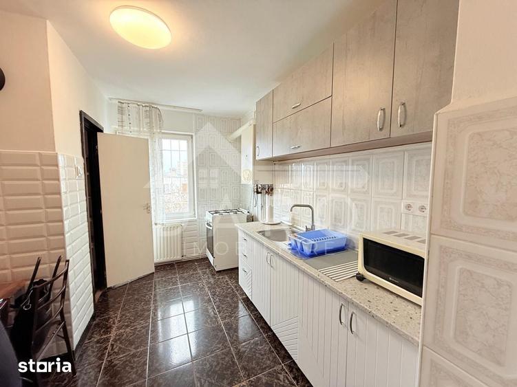 Apartament cu 2 camere decomandat în Cornișa