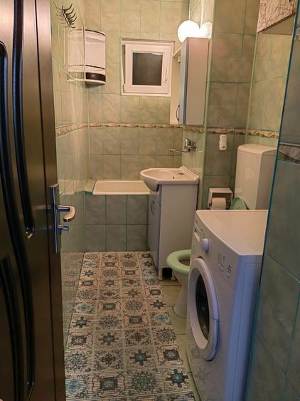 Apartament cu 2 camere semidecomandat în Budiu Mic
