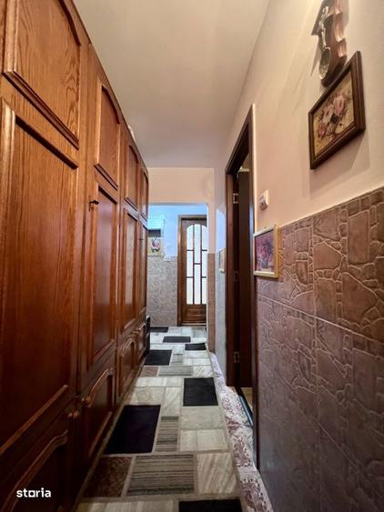 Apartament cu 2 camere decomandat, mobilat în Freidorf