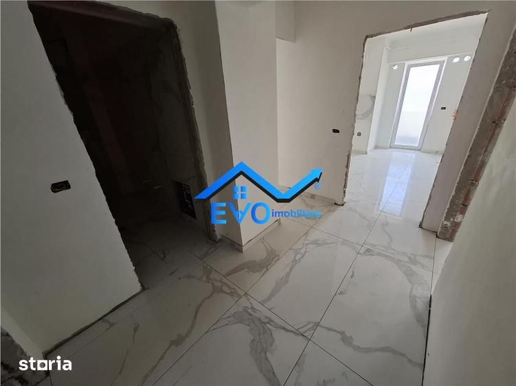 Apartament cu 2 camere decomandat în Galata
