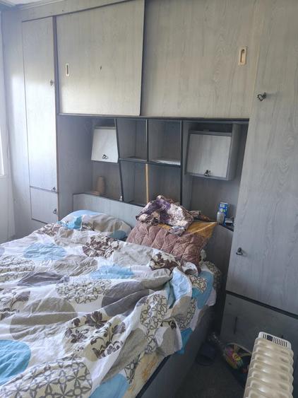 Apartament cu 3 camere nedecomandat în Micro 17
