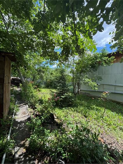 Casă cu 5 camere cu Teren 571 Mp în Central
