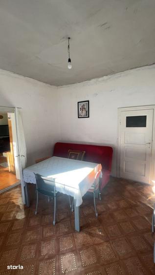 Casă cu 3 camere cu Canalizare în Unirea