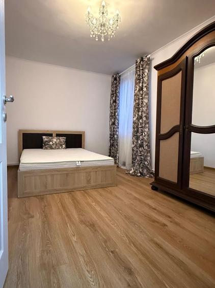 Apartament cu 2 camere semidecomandat în Ostroveni