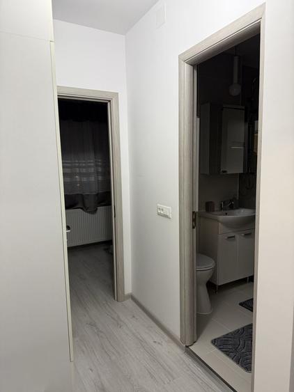 Garsonieră decomandată în Vitan