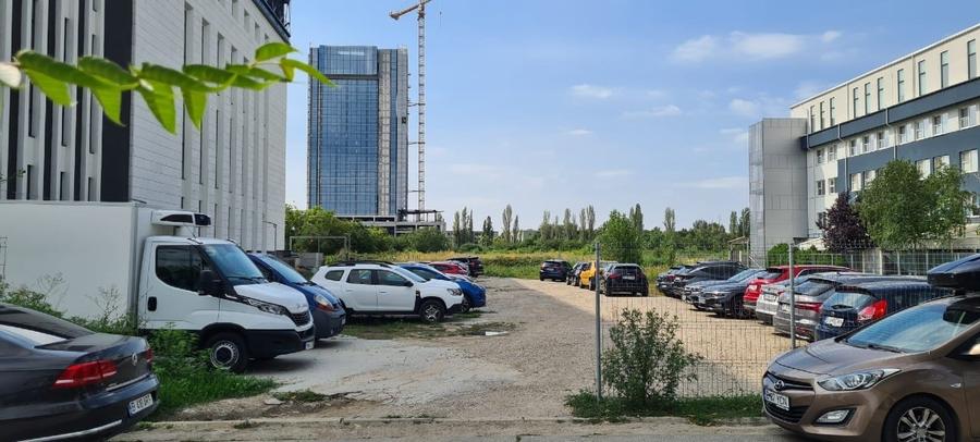 Teren Construcții intravilan de 2672 mp, în P-ta Presei Libere