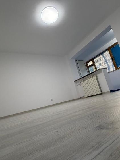 Garsonieră decomandată, mobilată în Iancului