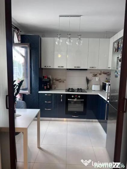 Casă cu 5 camere cu Teren 360 Mp în Central