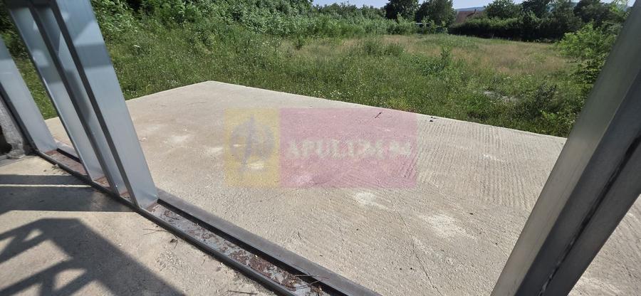 Casă individuală cu 3 camere cu Canalizare în Brebu