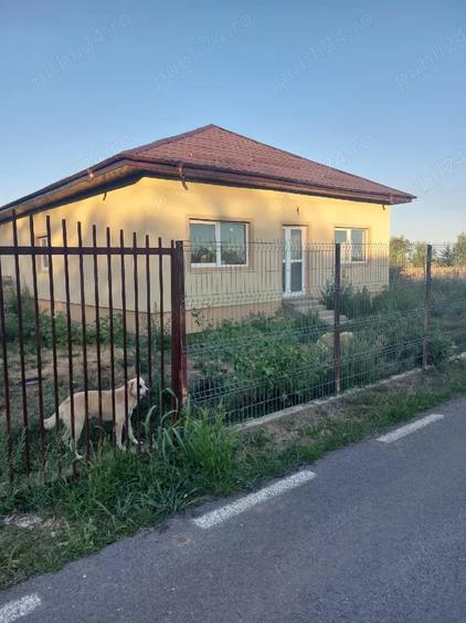 Casă cu 2 camere în Ulmi