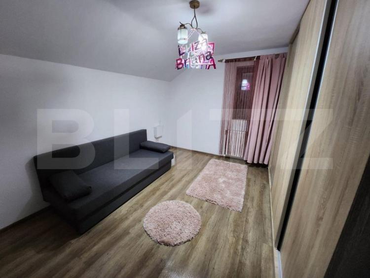 Casă cu 4 camere cu Teren 560 Mp în Central