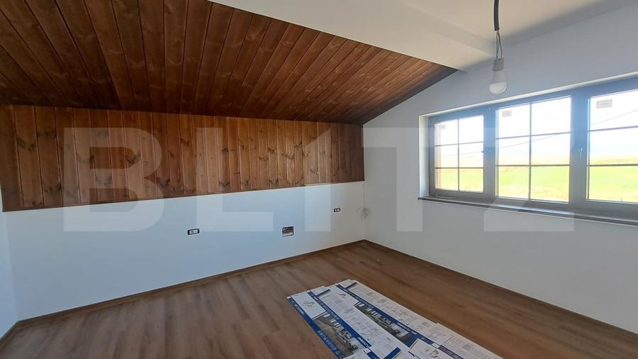 Casă individuală cu 4 camere cu Teren 780 Mp în Tărlungeni