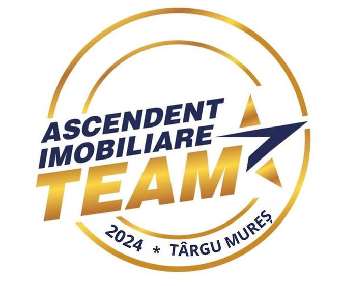 Casă cu 3 camere cu Garaj în Unirii