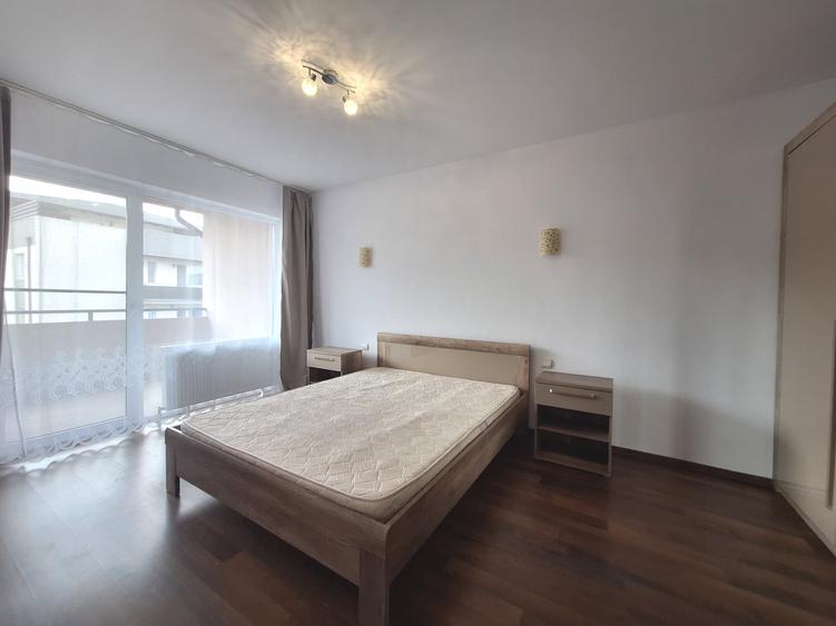 Apartament cu 3 camere, 2 balcoane, 61,19 mp, zona Terra - 5