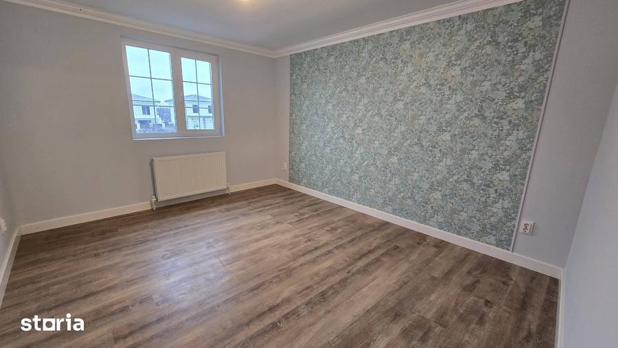 Casă cu 4 camere cu Teren 400 Mp în Rediu