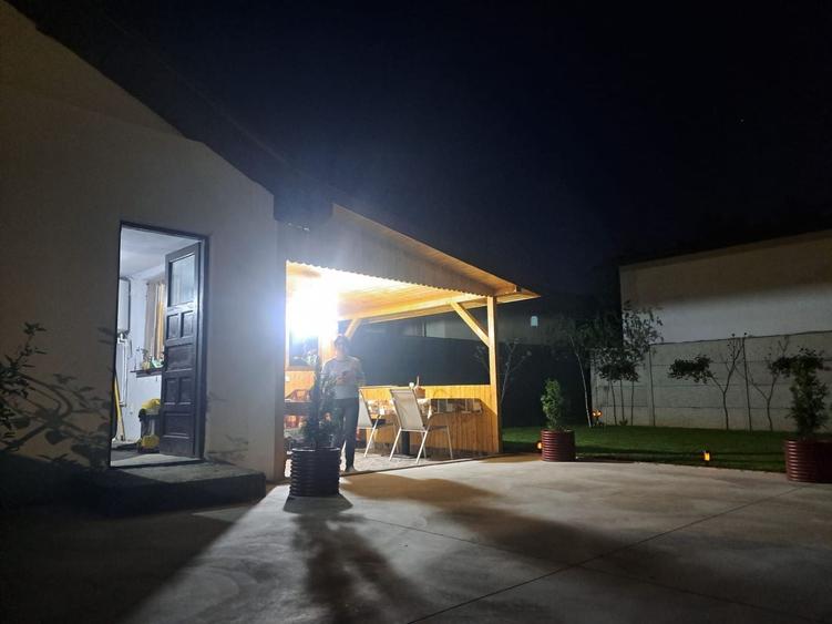 Casă individuală cu 5 camere cu Canalizare în Brănești