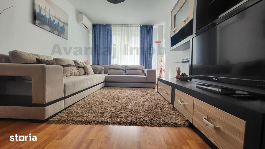 Apartament cu 3 camere în Crângași