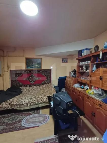 Casă cu 5 camere cu Teren 1085 Mp în Călărași