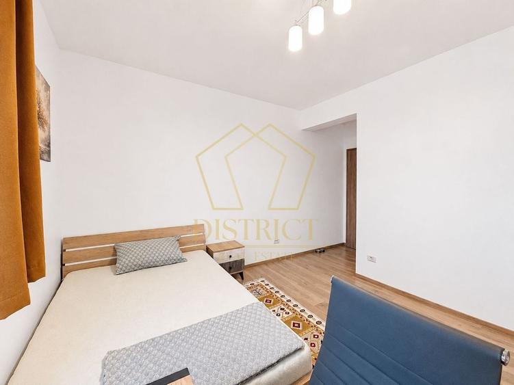 Apartament cu 3 camere semidecomandat, mobilat în Giroc