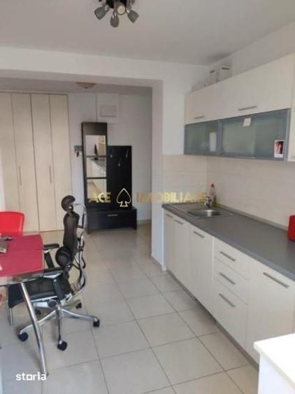 Apartament cu 3 camere, mobilat în Pantelimon
