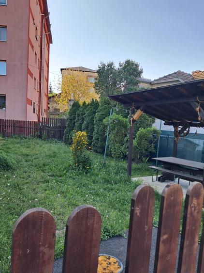Casă cu 3 camere cu Teren 337 Mp în Central