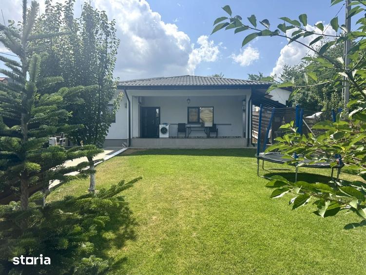 Casă cu 4 camere cu Teren 470 Mp în Rediu