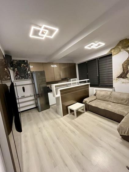 Apartament cu 2 camere în Păcii