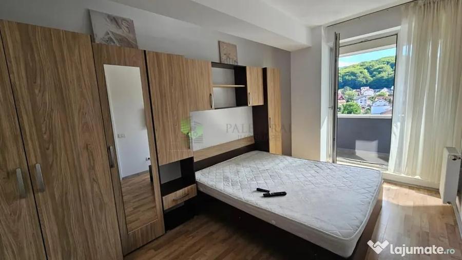 Apartament cu 2 camere nedecomandat în Răcădău