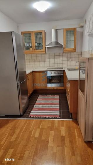 Apartament cu 3 camere în Central