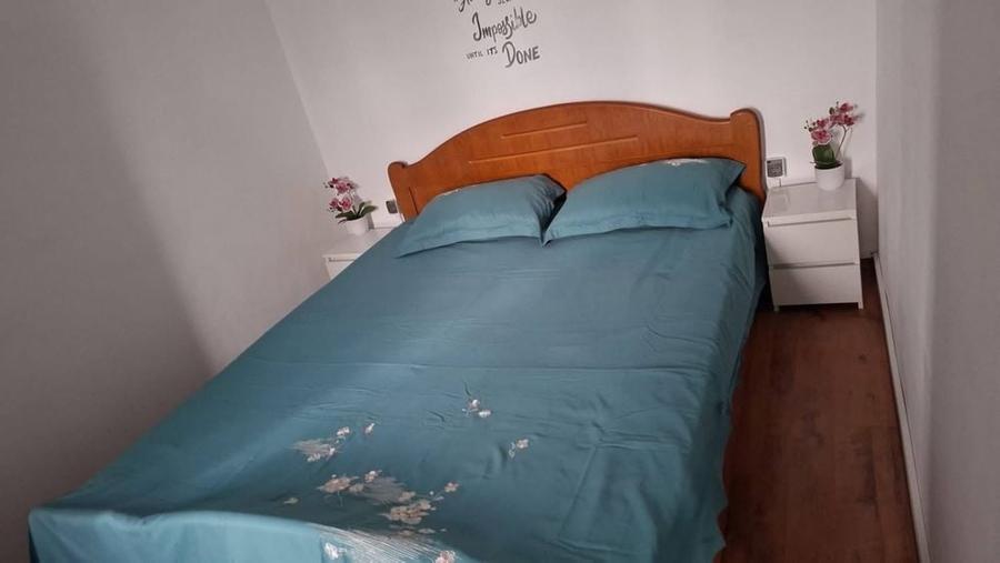 Apartament cu 2 camere semidecomandat în Palazu Mare