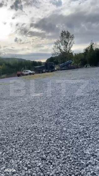 Spațiu comercial, de 5,000 mp, în Criș