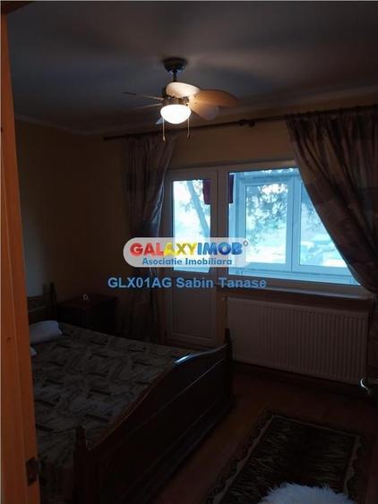 Apartament cu 3 camere decomandat în Prundu