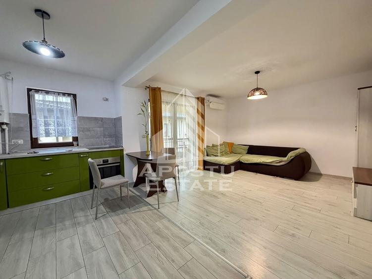 Apartament cu 2 camere semidecomandat, mobilat în Giroc
