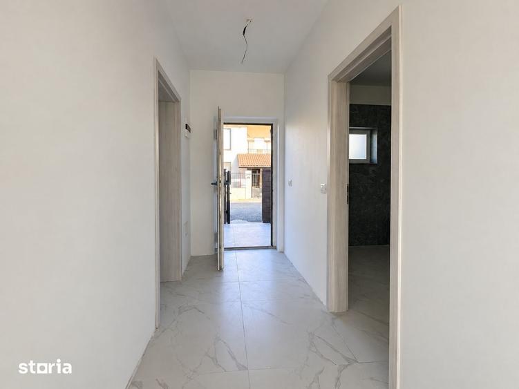 Casă cu 3 camere cu Teren 250 Mp în Moșnița Nouă
