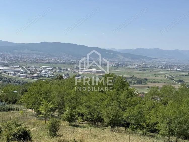 Teren de 571 mp, în Ciugud